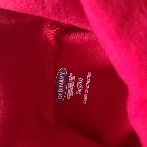10 for $25 - Old Navy Girls 3T Red Turtleneck - Picture 2 of 2